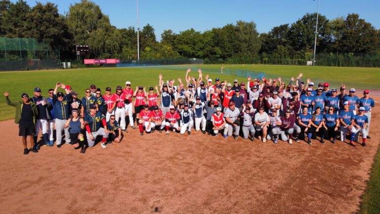 13. FUNTEAM Slowpitch Turnier im Flamingopark